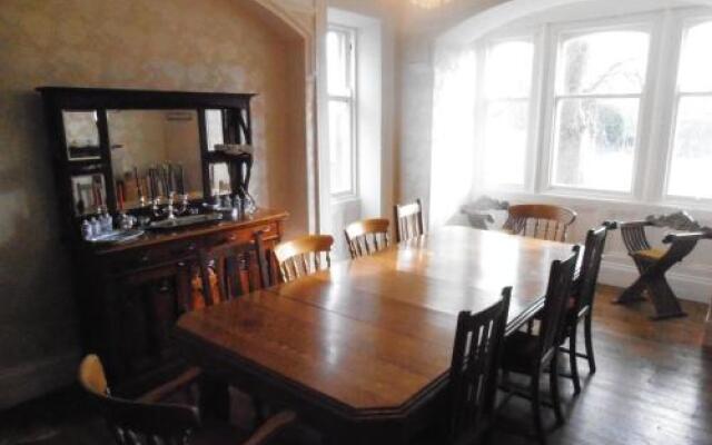 The Old Manse B & B
