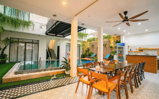 Beach Palm Villa Hoi An