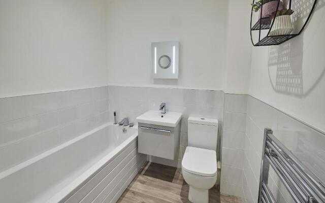 Host Stay Beach Pad