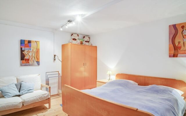 Cosy Chalet in Mühlbach With Private Garden