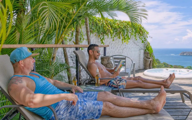Gay Villa Roca