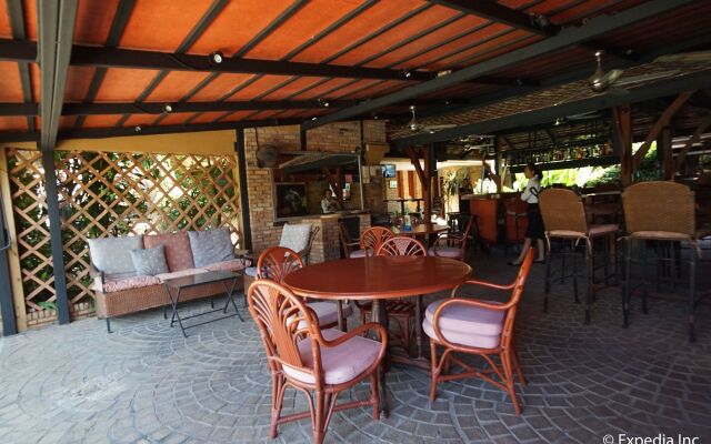 Bougainvillea Terrace House