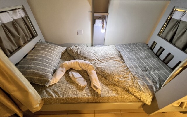 Robin Beach Hostel JBR