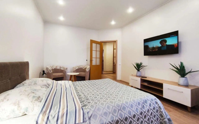 Апартаменты на улице Коммунальной 5