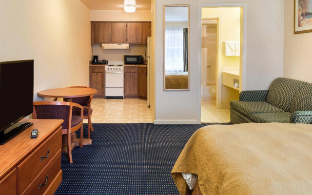 Quality Inn Little Creek