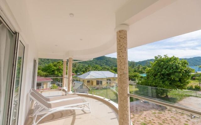 Tropic Villa Annex