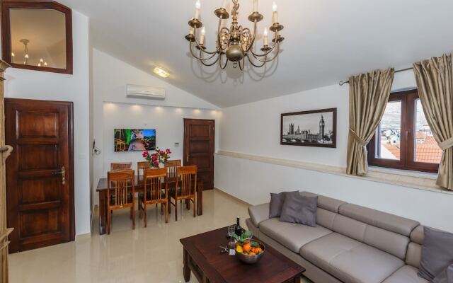 Luxury Apartment Perko