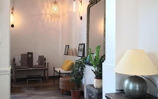 Grand Hôtel De La Poste