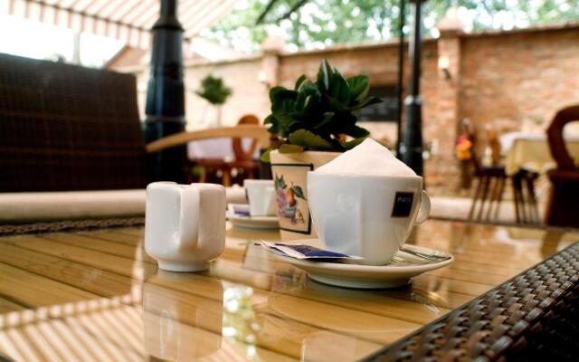 Vineyard Inn