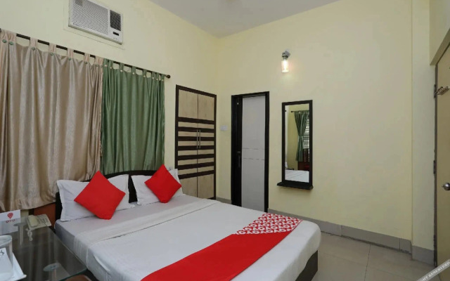Tulip Guest House by FabHotel