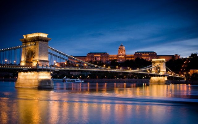 The Ritz-Carlton, Budapest