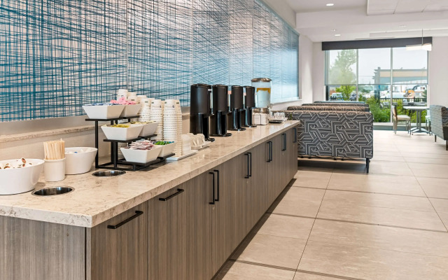 Best Western Premier Winnipeg East