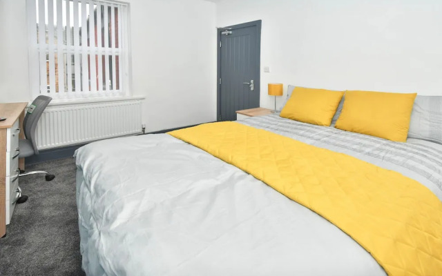 Townhouse @ Eastwood Place Stoke