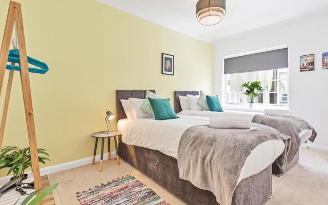 The Old Brewery House | 2 Double Bedrooms | Parking
