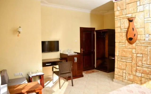 Country lake resort Garuga