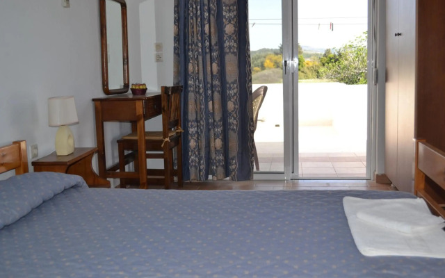 Petasos Apartments