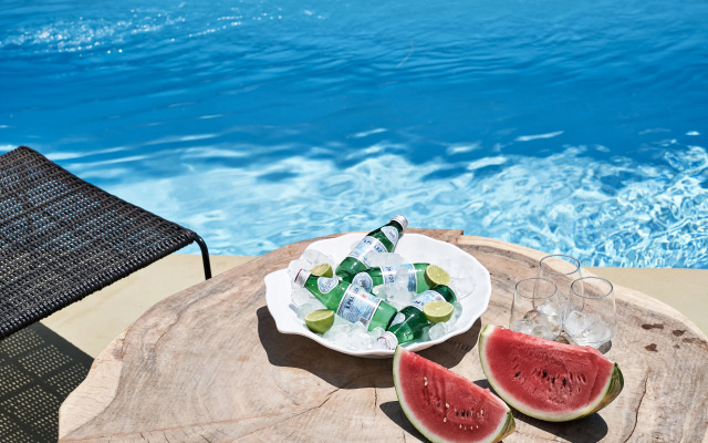 Naxian Utopia Luxury Villas & Suites