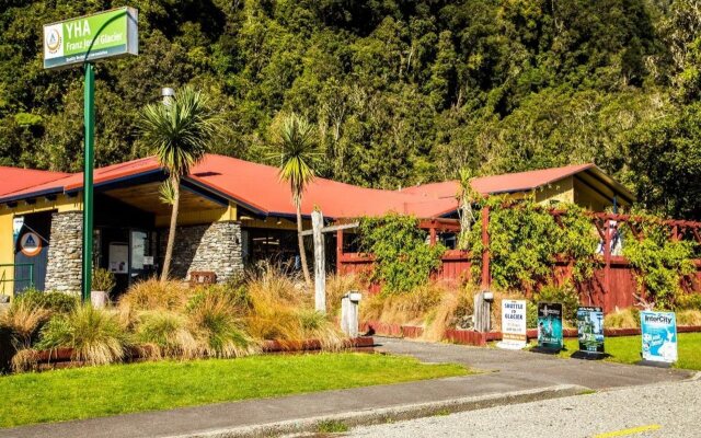 Haka House Franz Josef