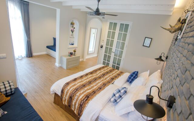 The Blue Sky Khao Kho