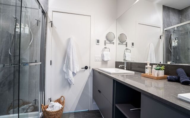 Mountainview Escape Revelstoke Vacations