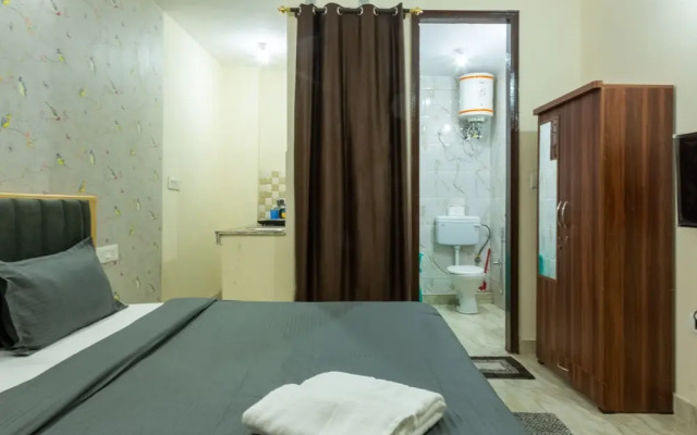 Eat Sleep Wander Studio Apartments