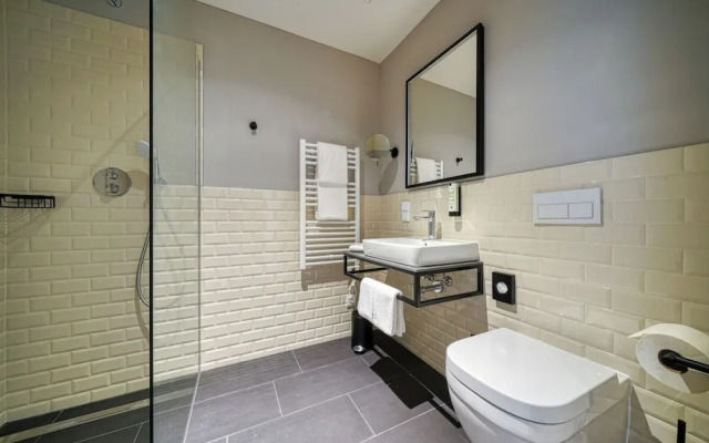 INA Boutique Hannover-Linden - Digital Access