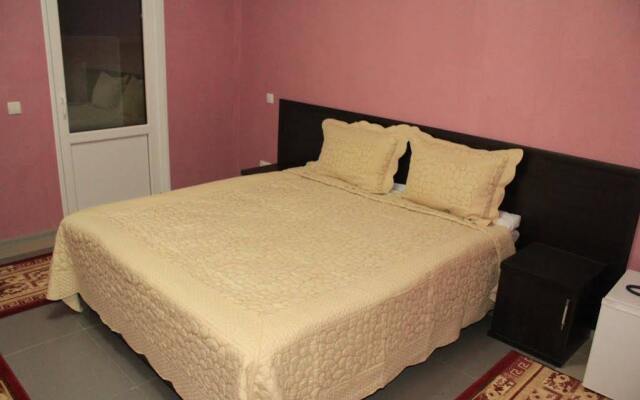 Sharur Hotel