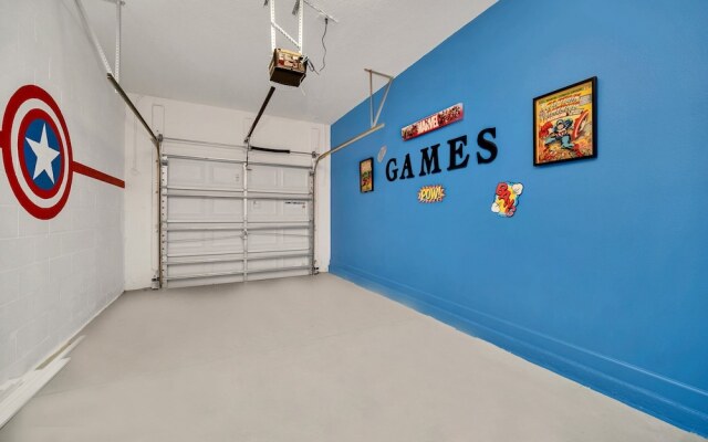 Gorgeous, Modern Home W/private Pool!