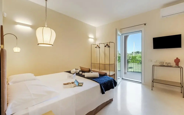 Villa Elysium With Pool And Garden