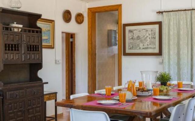 Villa Can Jaume Peso / Can Gosp