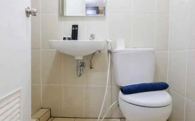 Cozy and Luxurious Studio Apartment at M-Town By Travelio