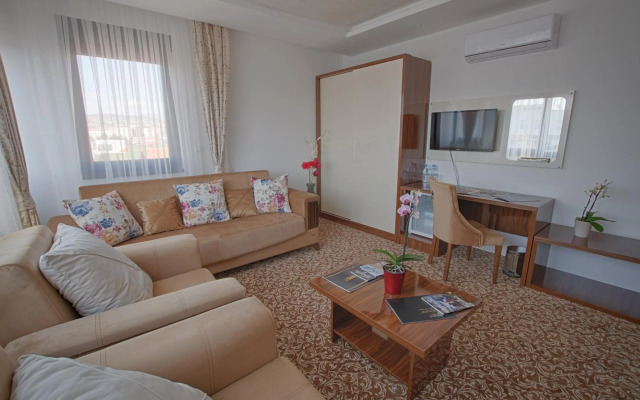New Hotel