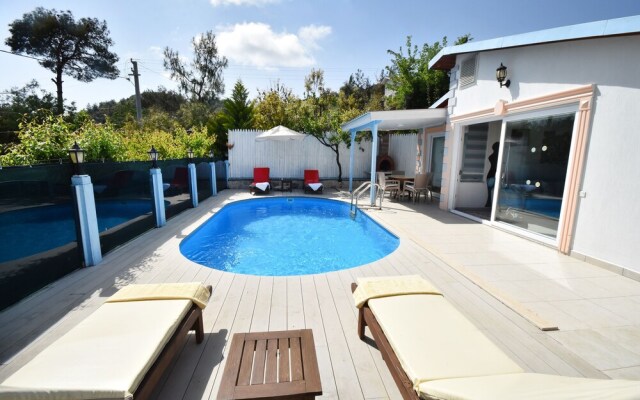 Villa Selcuklu by Helaltatilvillalari