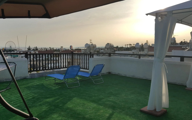 Ha.De.Co. Holiday Apts -Apartment B
