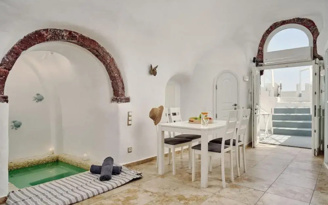 Santorini Mansion at Imerovigli