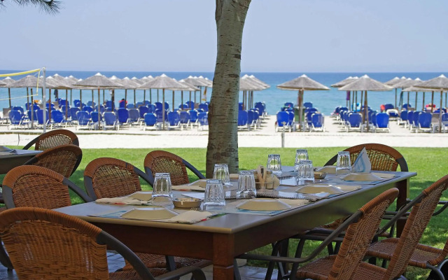 Sun Beach Hotel