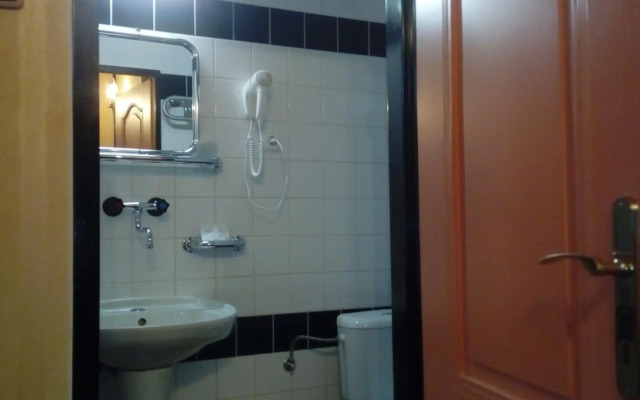 Hotel Cade