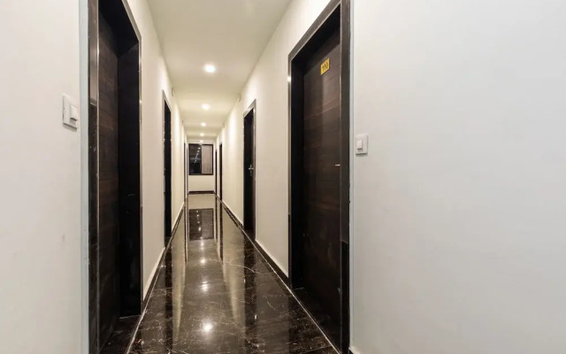Oyo 42608 Hotel A5