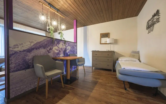 ROJ Rooms & Suites