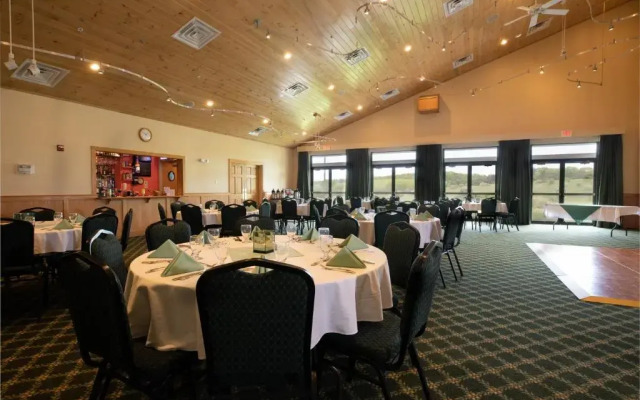 Maple Hill Farm Inn
