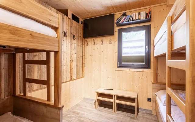 Nice Chalet With Finnish Sauna