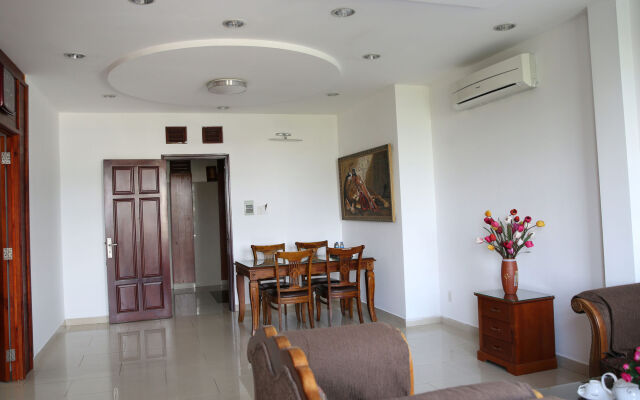 Hoa Phat Hotel & Apartment