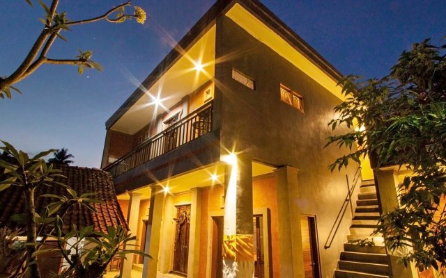 Tebesaya Homestay