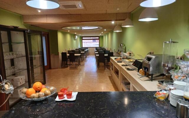 Hostal Restaurante El Castillo