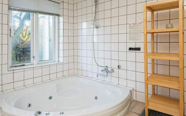 Peaceful Holiday Home in Glesborg Near Sea