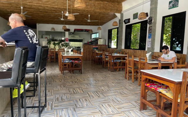Hotel Lotus Bleu