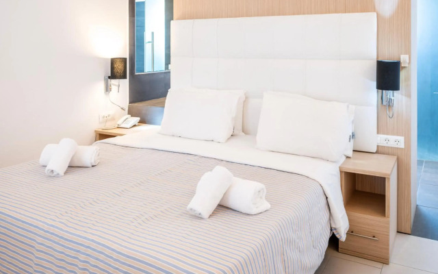 Orizontes Hotel Santorini