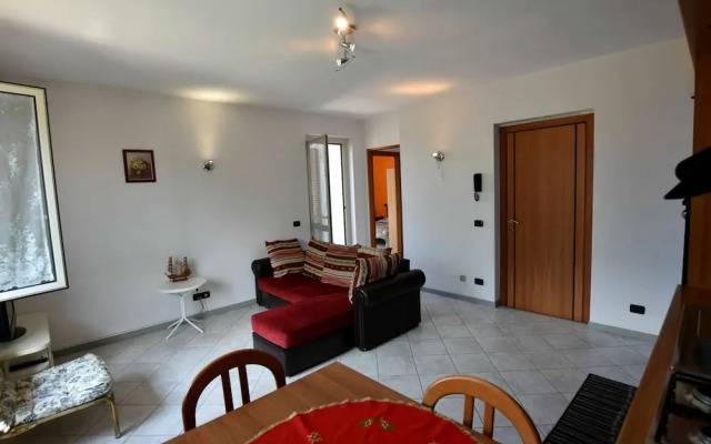 Belvilla by OYO Flat With Terrace Near the Lake