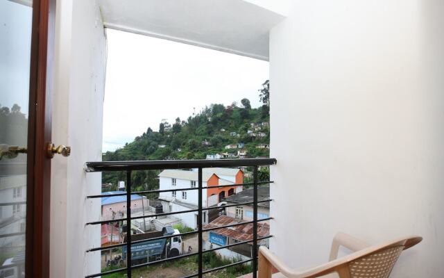 OYO 9950 Hotel Kurunji Meredian