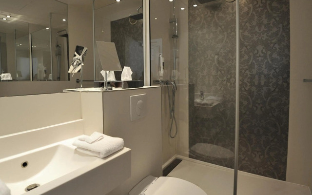 The 15th Boutique Hotel